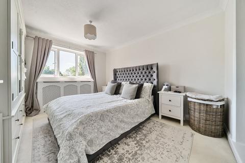 7 Knott Crescent, Willesborough, Ashford, TN24 0UF
