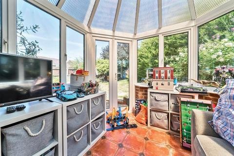 7 Knott Crescent, Willesborough, Ashford, TN24 0UF