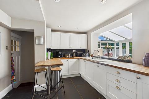 5 bedroom semi-detached house for sale, Macclesfield Old Road, Buxton
