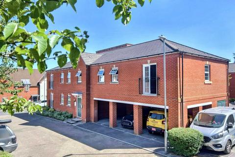 12 Armstrong House Bridgwater Close, Harnham, Salisbury, SP2 8PE