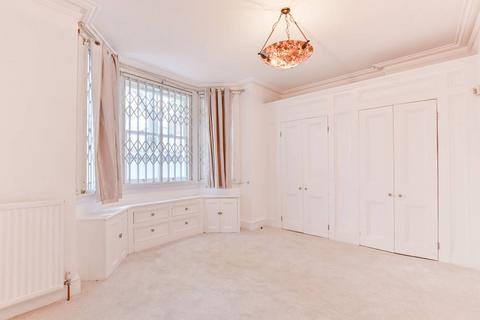 1 bedroom flat for sale, Bassett Road, North Kensington, London, W10