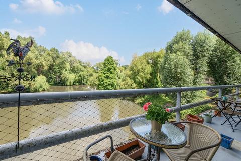 2 bedroom maisonette for sale, Lakeshore Drive, Somerset BS13
