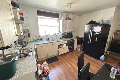 3 bedroom maisonette for sale, London SE20