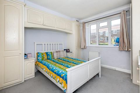 2 bedroom apartment for sale, Addiscombe Road, Croydon, CR0