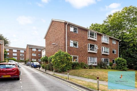 2 bedroom apartment for sale, Cliveden Close, Brighton, BN1
