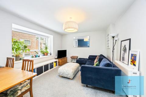 2 bedroom apartment for sale, Cliveden Close, Brighton, BN1