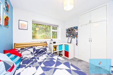 2 bedroom apartment for sale, Cliveden Close, Brighton, BN1