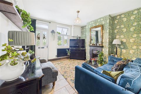 4 The Bridge, Tean, Stoke-on-trent, ST10 4EP