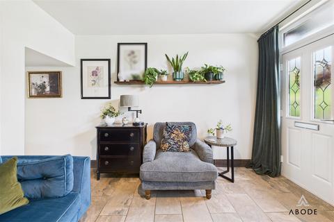 4 The Bridge, Tean, Stoke-on-trent, ST10 4EP