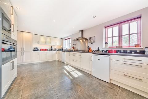 4 bedroom detached house for sale, Waltham, Nr Canterbury CT4