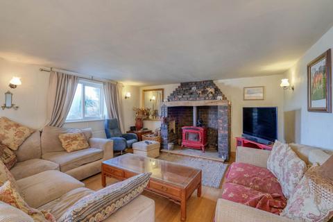 The Barn Alcester Road, Inkberrow, Worcester, WR7 4HR