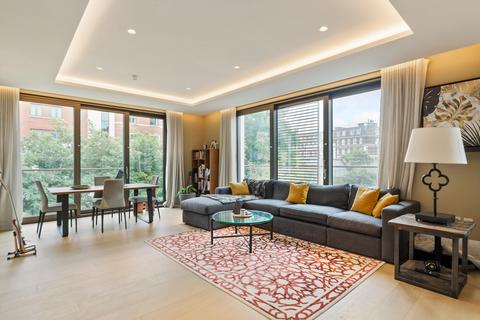 3 bedroom flat to rent, 6 Campden Hill, London, W8