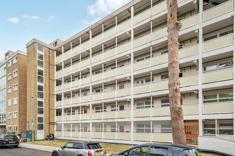 Flat 58, Greenfield House Tilford Gardens, London, SW19 6DN