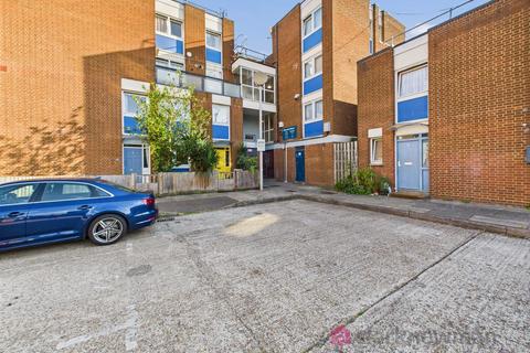 2 bedroom apartment for sale, 380 Roman Road, London E3
