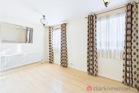2 bedroom apartment for sale, 380 Roman Road, London E3