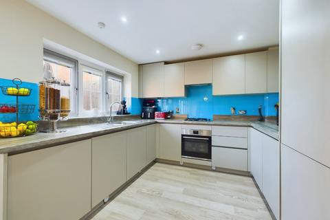 3 bedroom detached house for sale, Buxton Way, Boughton, NN2 8GB
