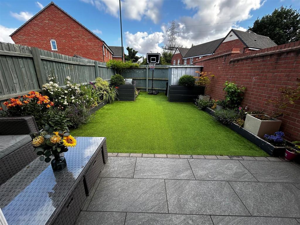 HWR24 Garden.jpg
