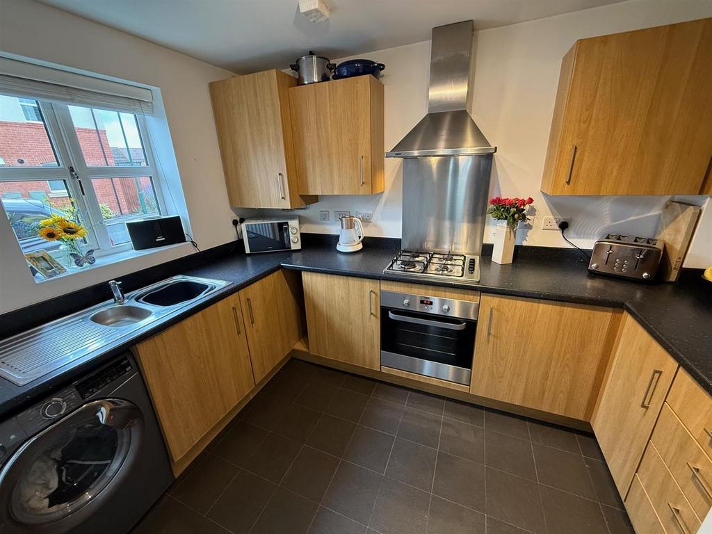 HWR24 Kitchen.jpg