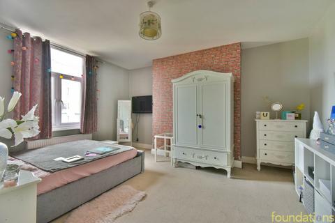 3 bedroom flat for sale, 6 Station Road, Bexhill on Sea, TN40