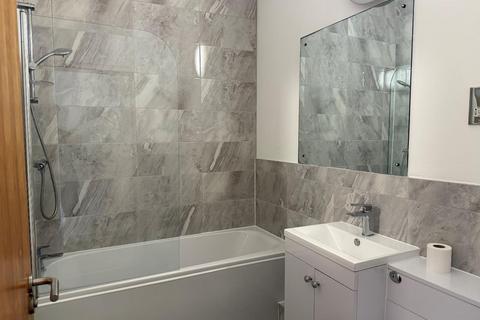 1 bedroom apartment for sale, Bunting Road, Kingsthorpe Hollow, Northampton NN2