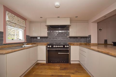 26 Abbots Hill, Ramsgate, CT11 8HN