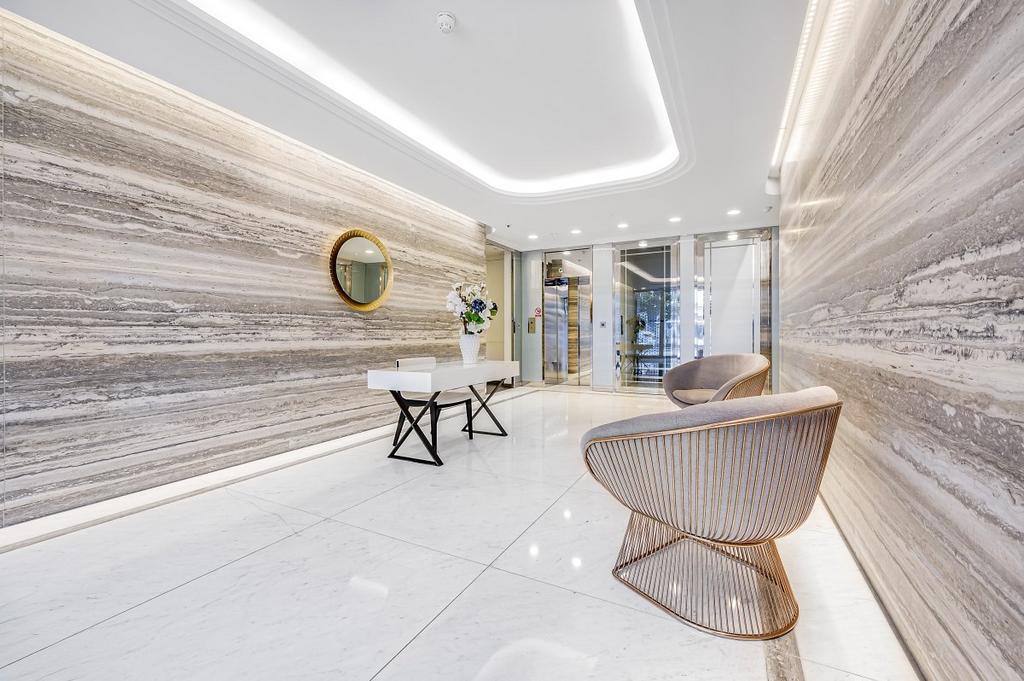 Apartment in London - More