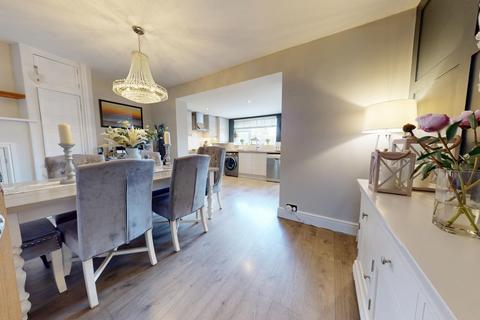 2 bedroom terraced house to rent, Oaks Road, Cheriton, Folkestone CT20 3JY