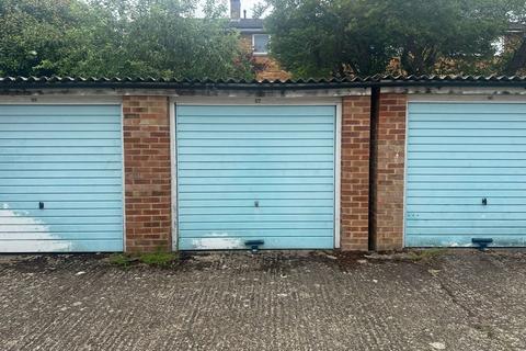 Garage for sale, Garage 87 at Mariner Gardens, Richmond, Surrey, TW10 7UU