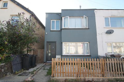 3 bedroom semi-detached house for sale, Clacton-on-Sea CO15