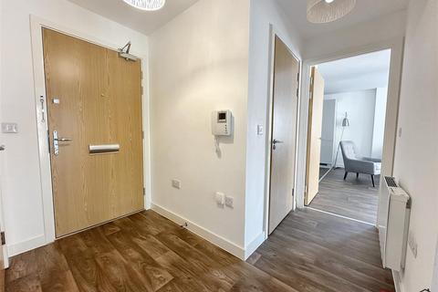 2 bedroom flat to rent, Lexington Gardens, Birmingham B15