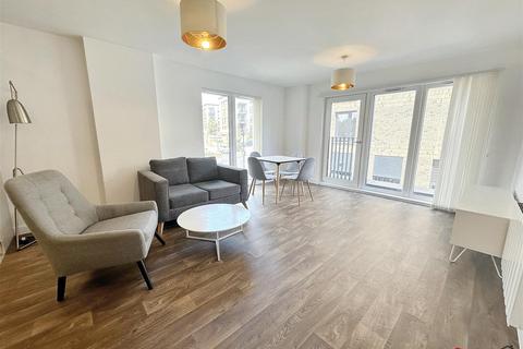 2 bedroom flat to rent, Lexington Gardens, Birmingham B15