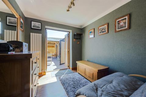 1 Hall View, Messingham, Scunthorpe, DN17 3TD