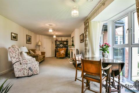 2 bedroom apartment for sale, Northwich Road, Knutsford, Cheshire