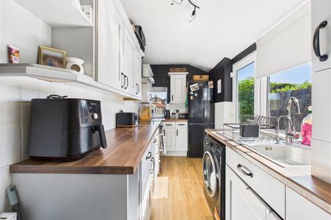 35 Ancaster Avenue, Hull, HU5 4QP
