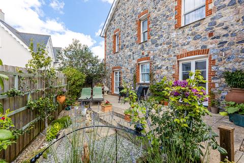 9 Cator, Stoke Gabriel, Totnes, TQ9 6FG