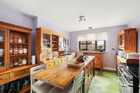 The Chestnuts Ferry Road, Southrey, Lincoln, LN3 5TA