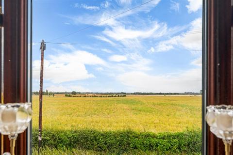 The Chestnuts Ferry Road, Southrey, Lincoln, LN3 5TA