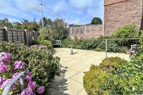1 bedroom flat for sale, 2 Charleston Road, Eastbourne BN21