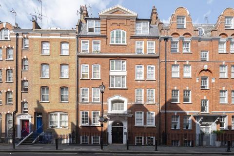 undefined, Hanson Street, Fitzrovia, London, W1W