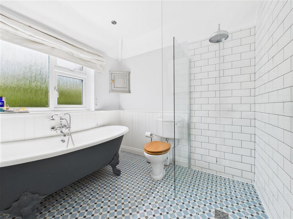 CAM05251 G0-PR0029-STILL026.jpg