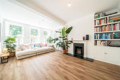 undefined, Windmill Drive, London SW4