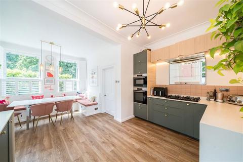 undefined, Windmill Drive, London SW4