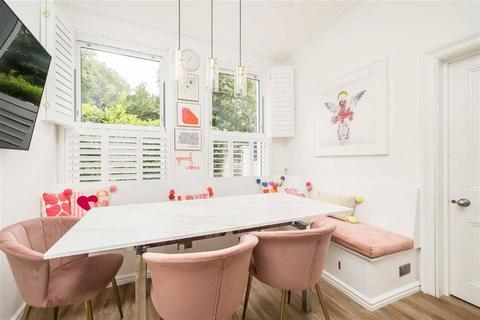 undefined, Windmill Drive, London SW4