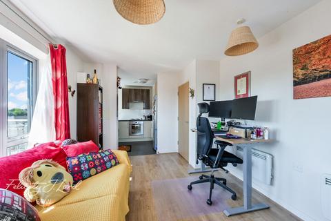 Thomas Fyre Drive, London