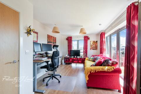 Thomas Fyre Drive, London