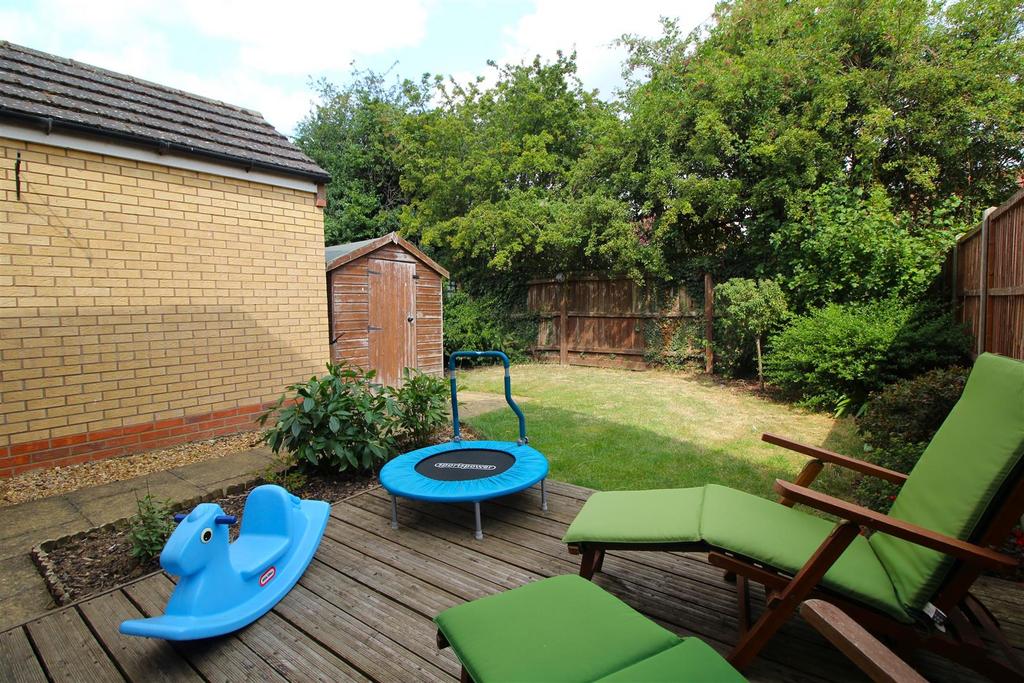 Garden 1 .JPG