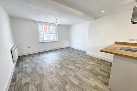 undefined, Fore Street, Tiverton