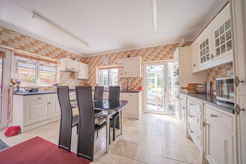 5 bedroom detached house for sale, Birchy Close, Shirley, B90
