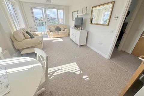 1 bedroom apartment for sale, Parkstone Road, Poole, BH15