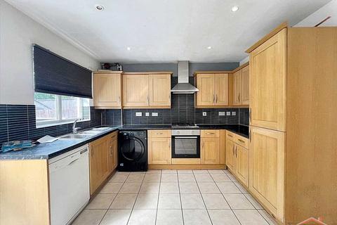 De Havilland Road, Edgware